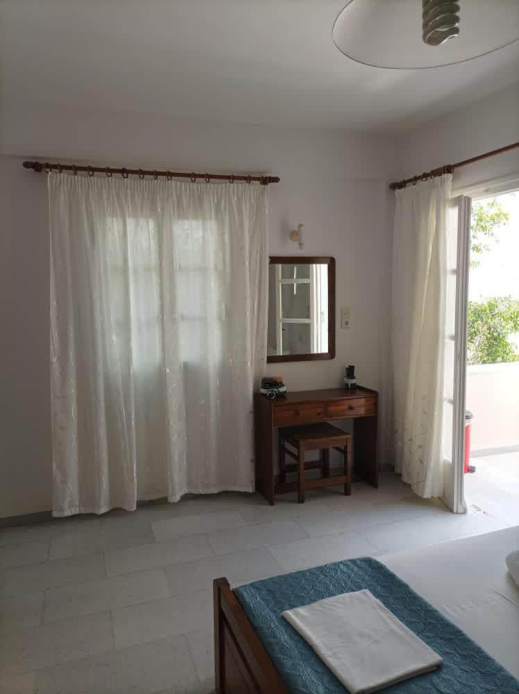 Asiminas Hotel Naxos City Kültér fotó